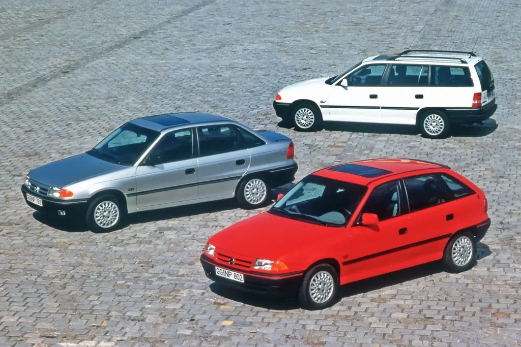 Opel Astra F празднует свой 35-летний юбилей